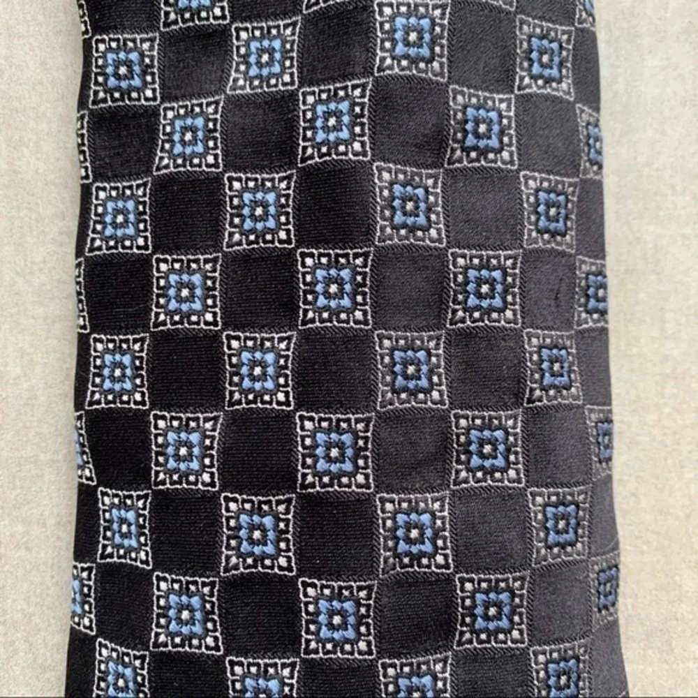 Brooks Brothers “Golden Fleece” Seven Fold Tie